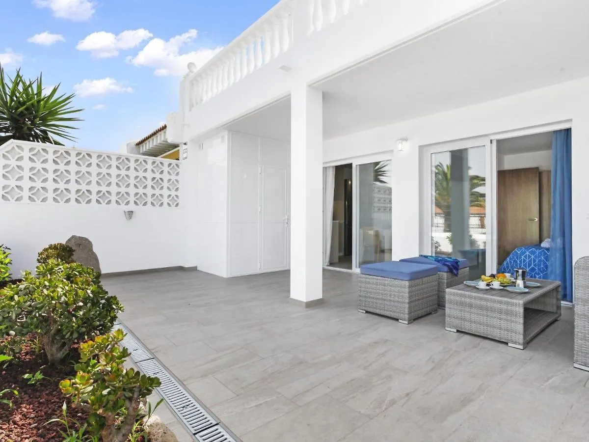 阿德耶Golden Holidays, Heated Pool, Air Con, Internet, Parking公寓 公寓 阿德耶